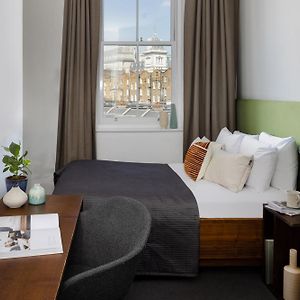 Klein Studio met een King Size Bed